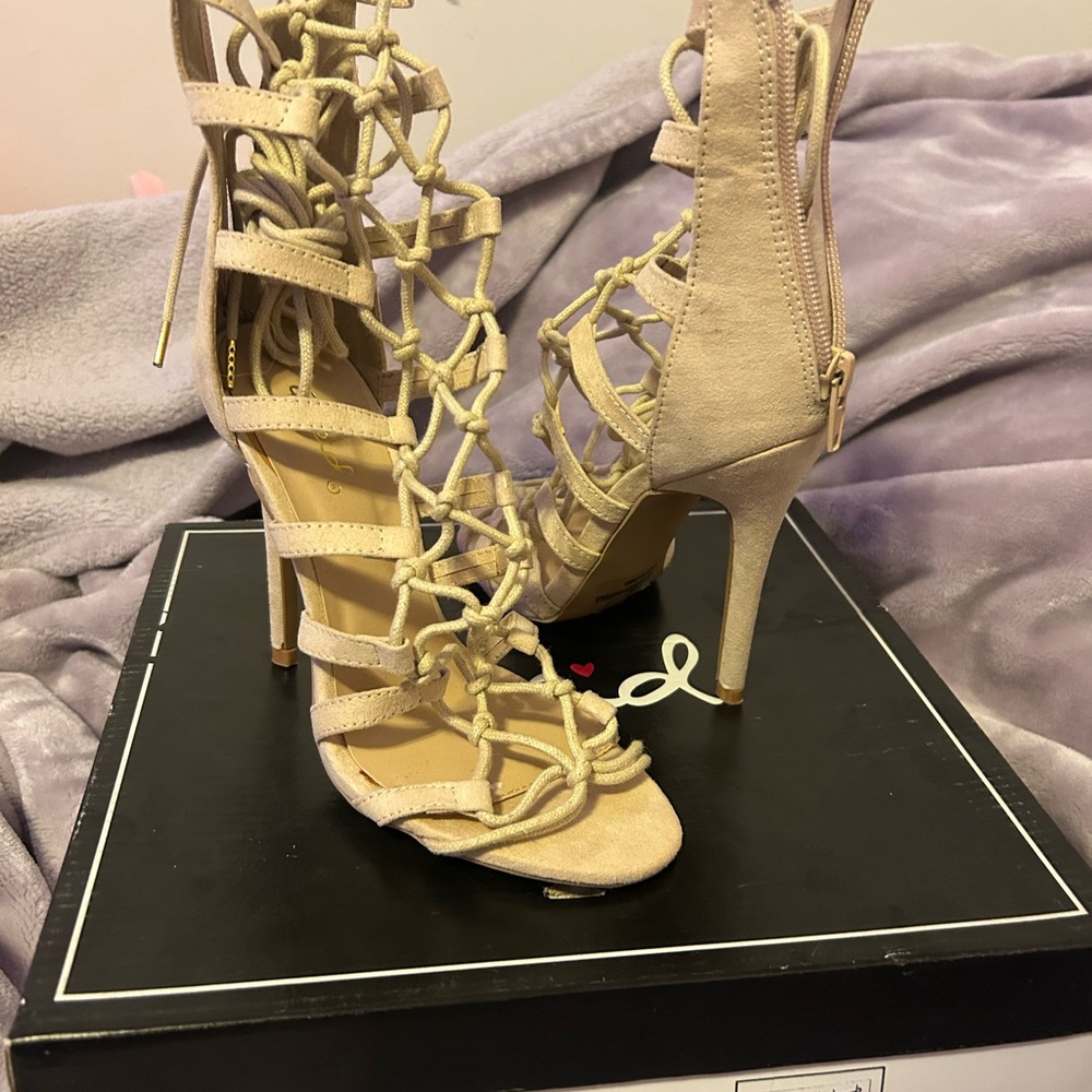 Qupid Heels